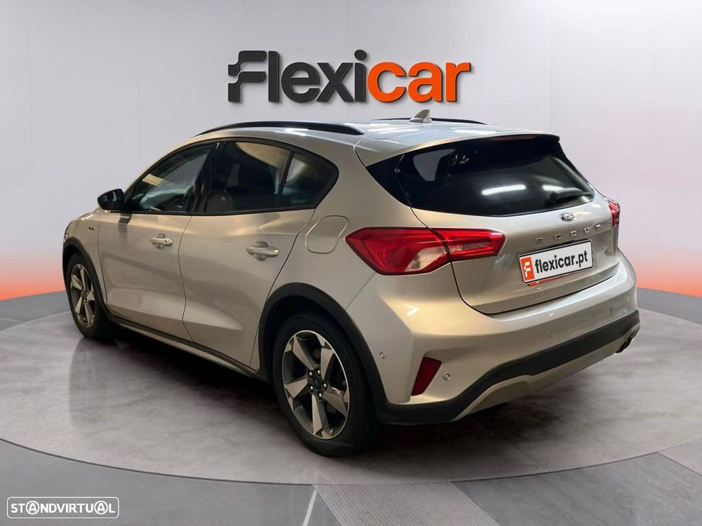 Ford Focus 1.0 EcoBoost Active X - 4
