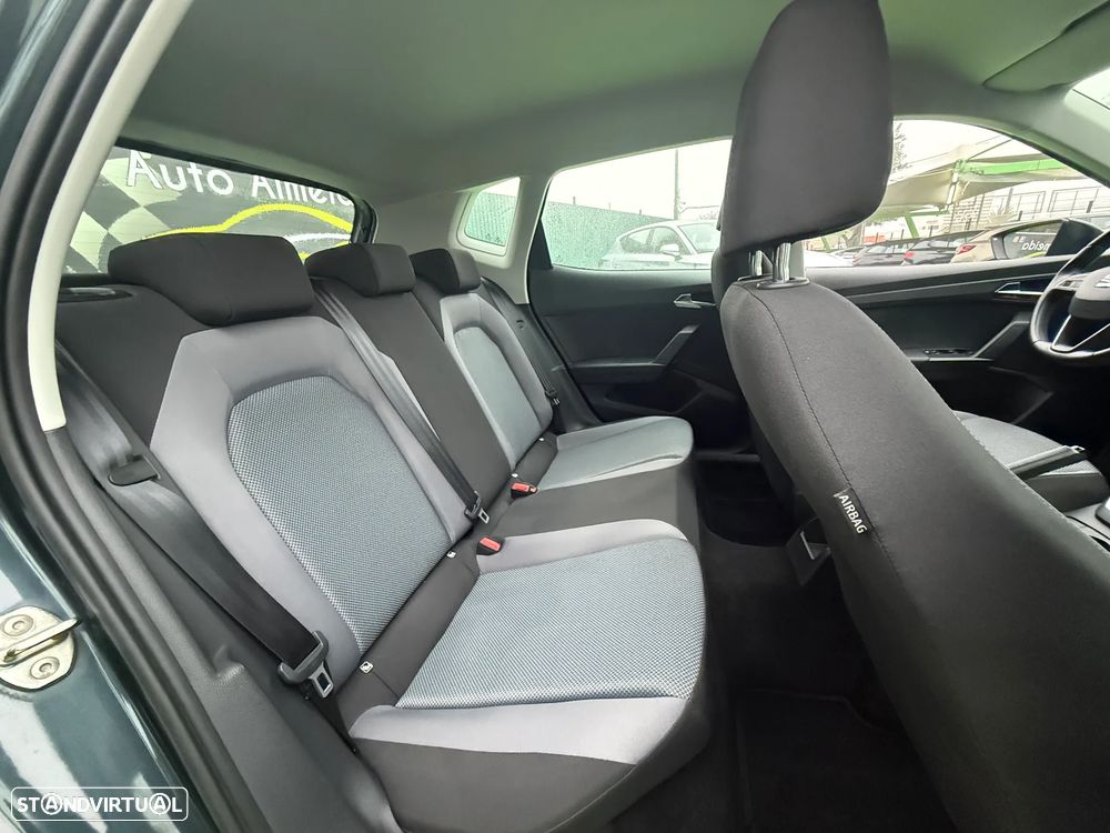 SEAT Arona - 17