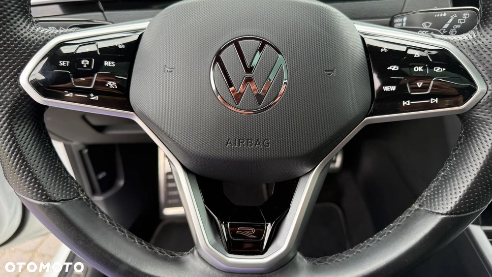 Volkswagen Arteon 2.0 TDI SCR R-Line DSG - 34