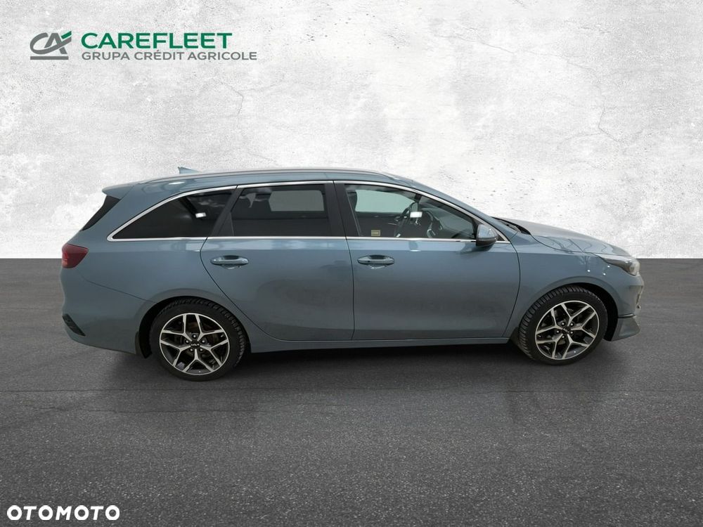 Kia Ceed - 4