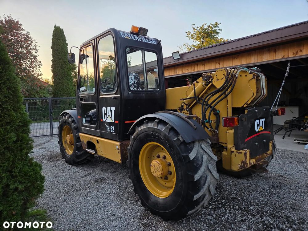 Caterpillar CAT TH62 - 4