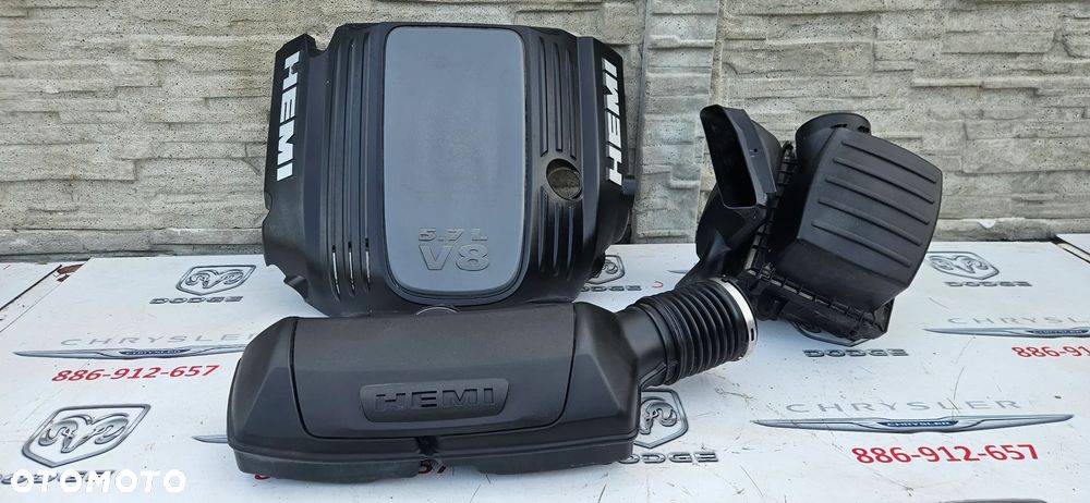 Dodge Durango III LIFT 2017- 5.7 V8 HEMI RT Górna osłona silnika Pokrywa silnika 53034225AD Rezonator filtra powietrza 52126389AB Obudowa filtra powietrza 68022162AD - 1