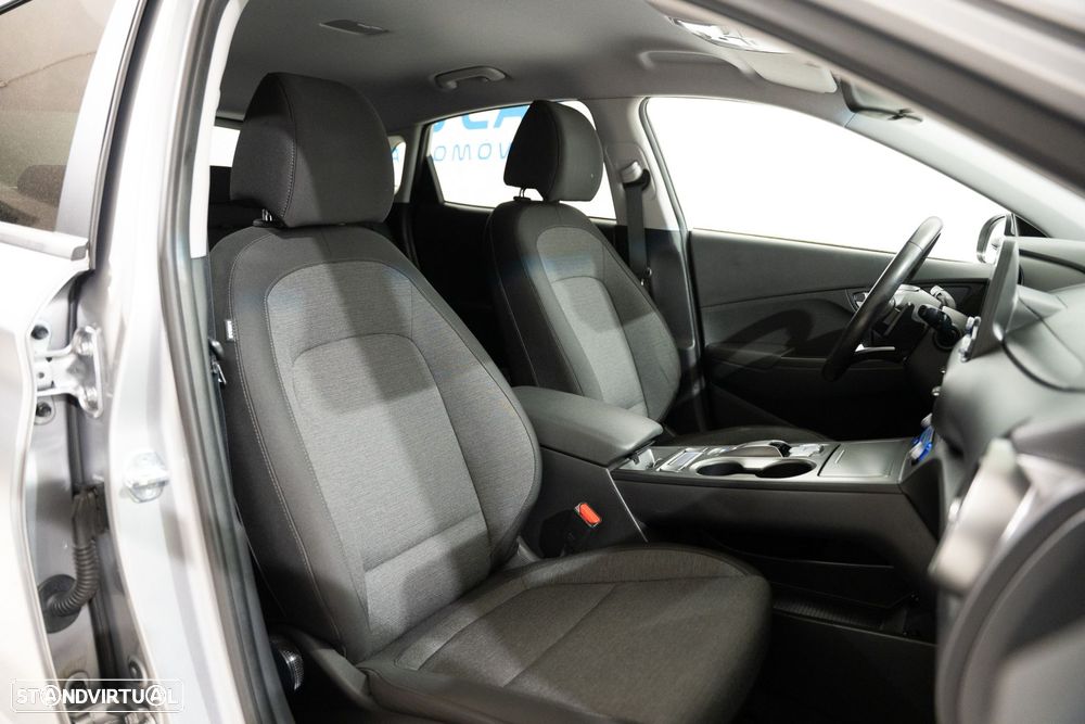 Hyundai Kauai 39 kWh Premium - 17