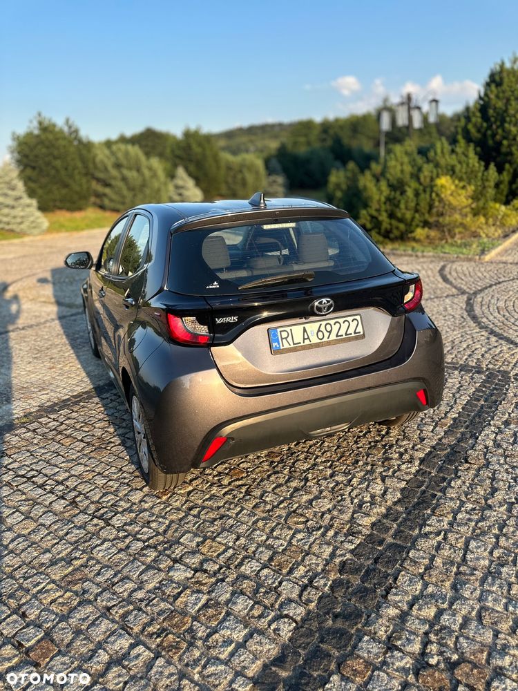 Toyota Yaris 1.5 Comfort CVT - 10