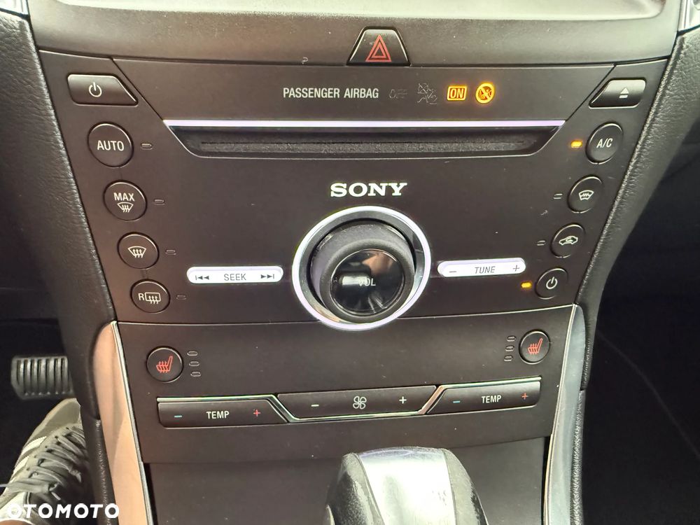 Ford Galaxy 2.0 TDCi 4WD Titanium PowerShift - 32