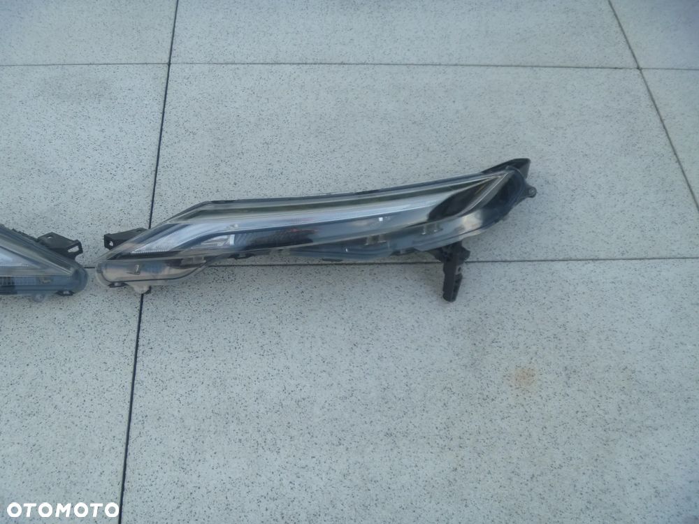 NISSAN JUKE II F16 LAMPA DRL LEWA PRAWA EUROPA IGŁA  EUROPA - 7