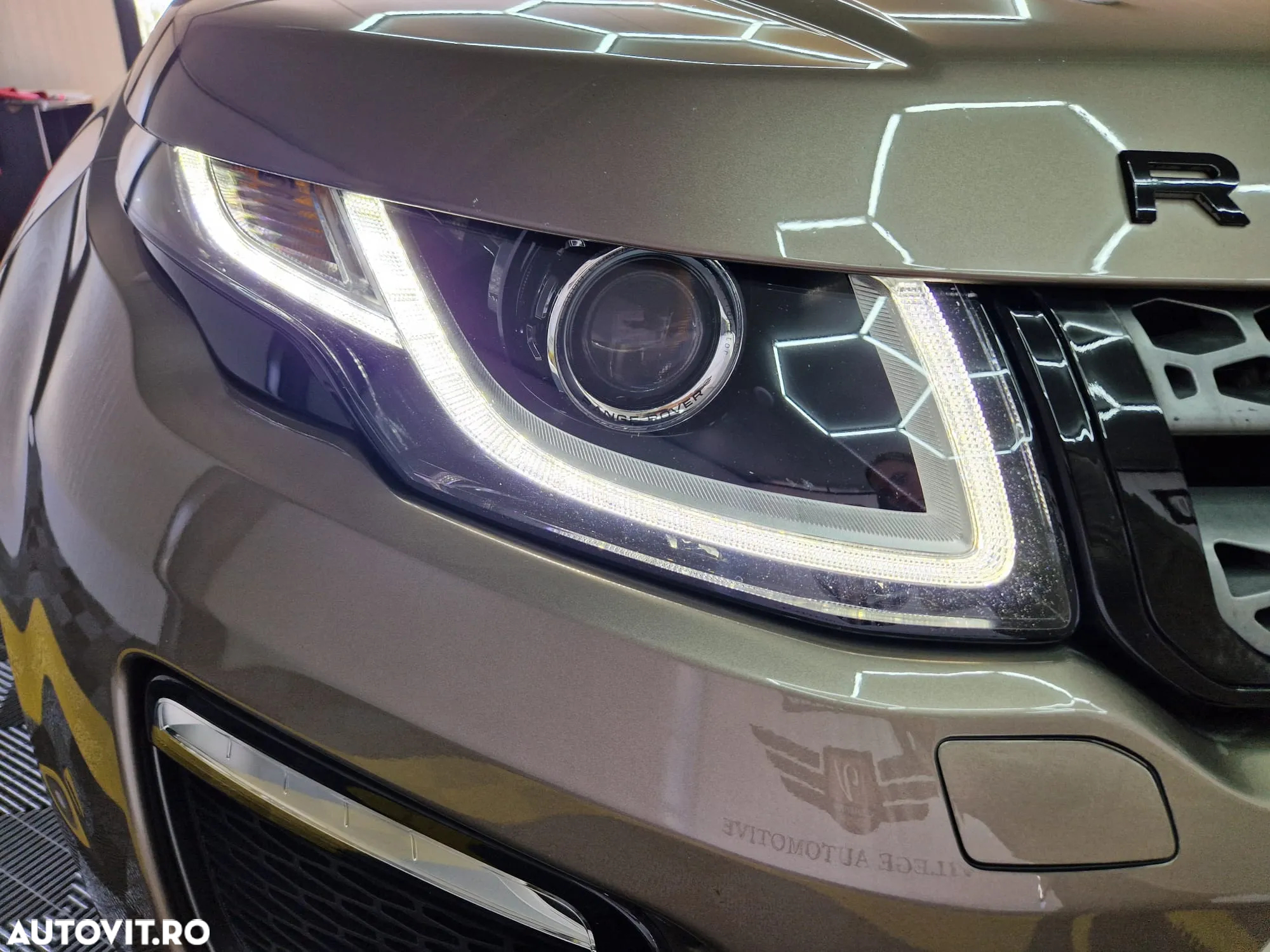 Land Rover Range Rover Evoque 2.0 D150 HSE - 7