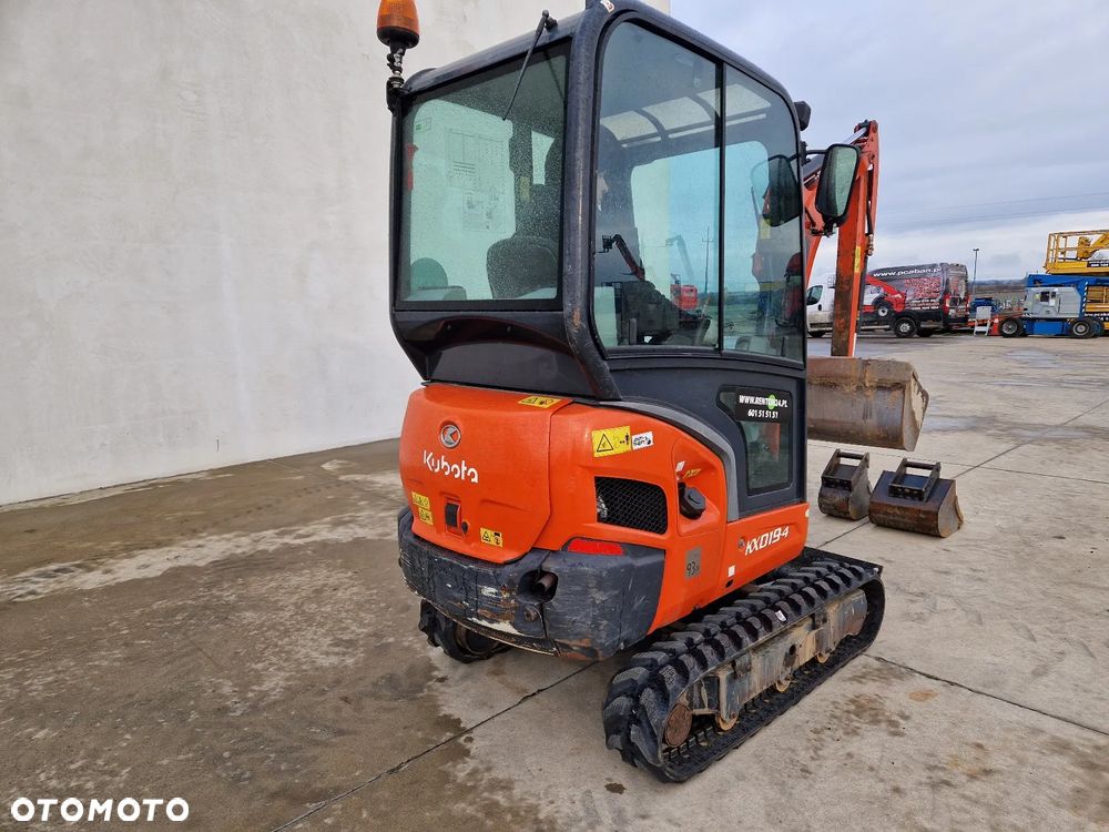 Kubota KX 019-4 jak JCB, CAT, WACKER P335 - 5