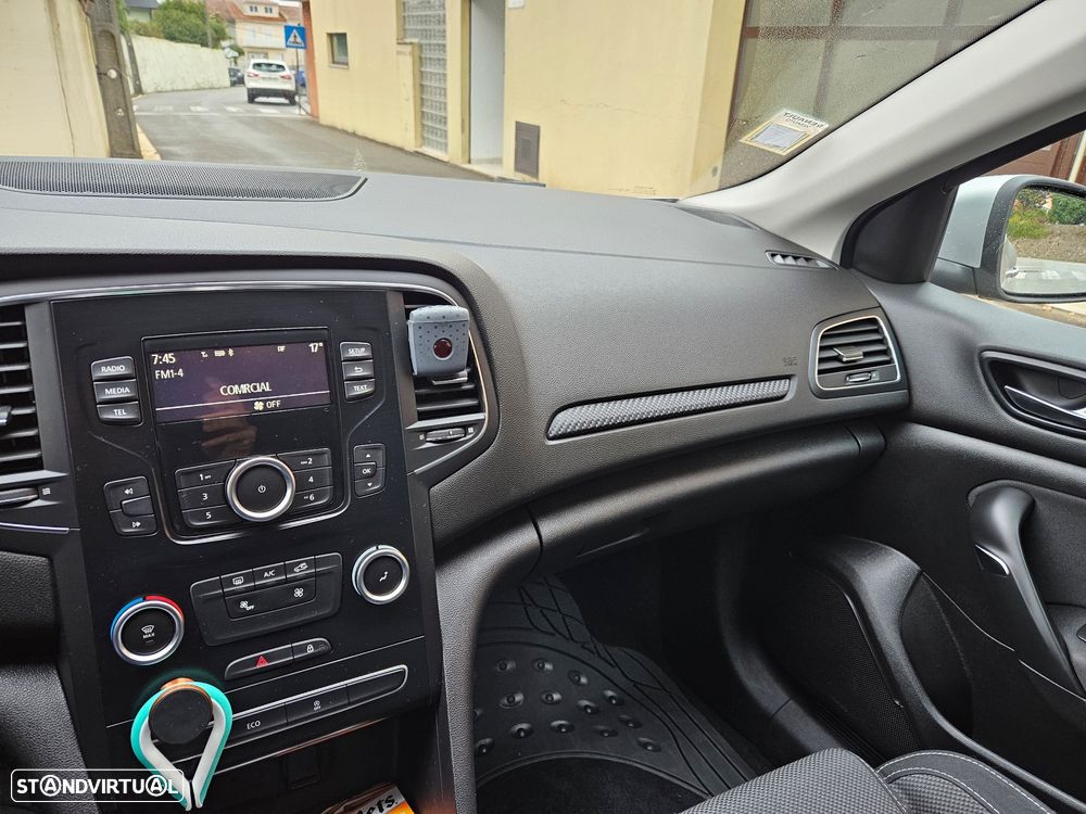 Renault Mégane 1.5 dCi Zen - 8