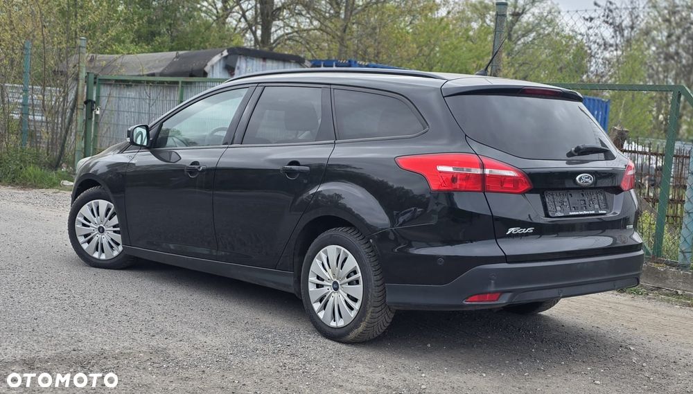 Ford Focus - 9