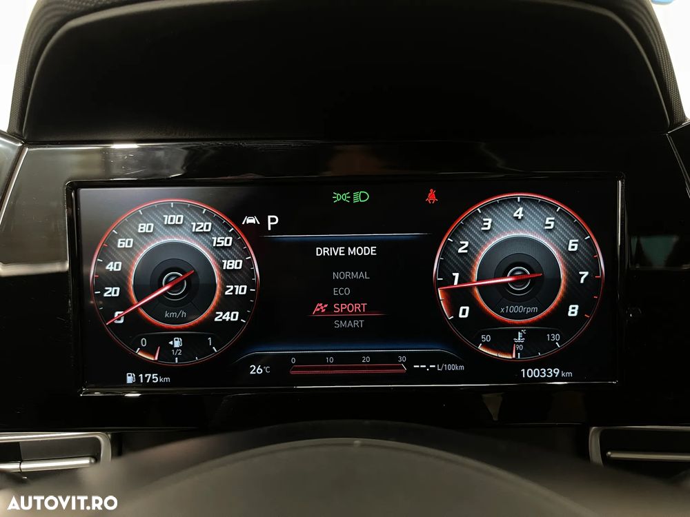 Hyundai Elantra 1.6 l 123 CP CVT Exclusive - 26