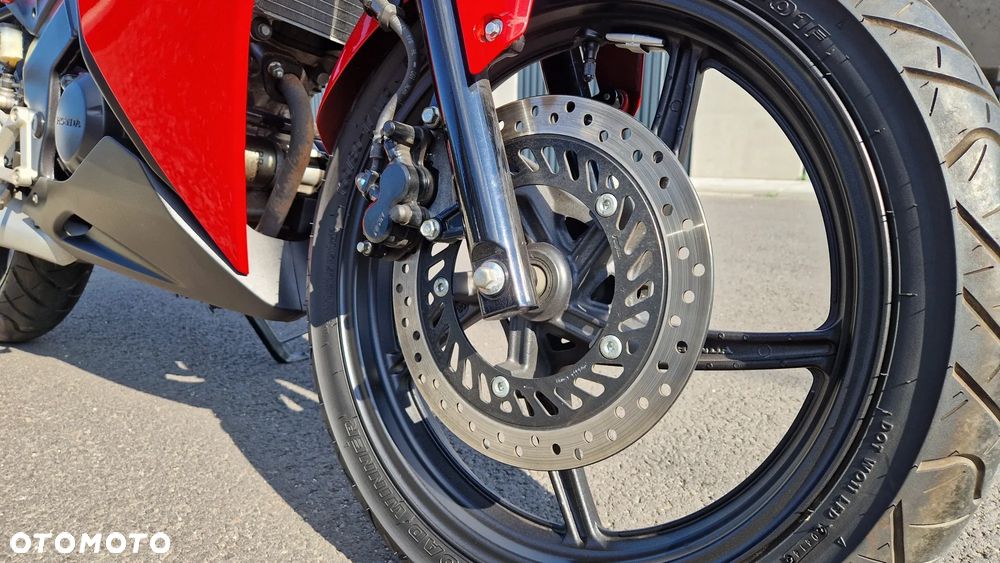 Honda CBR - 5