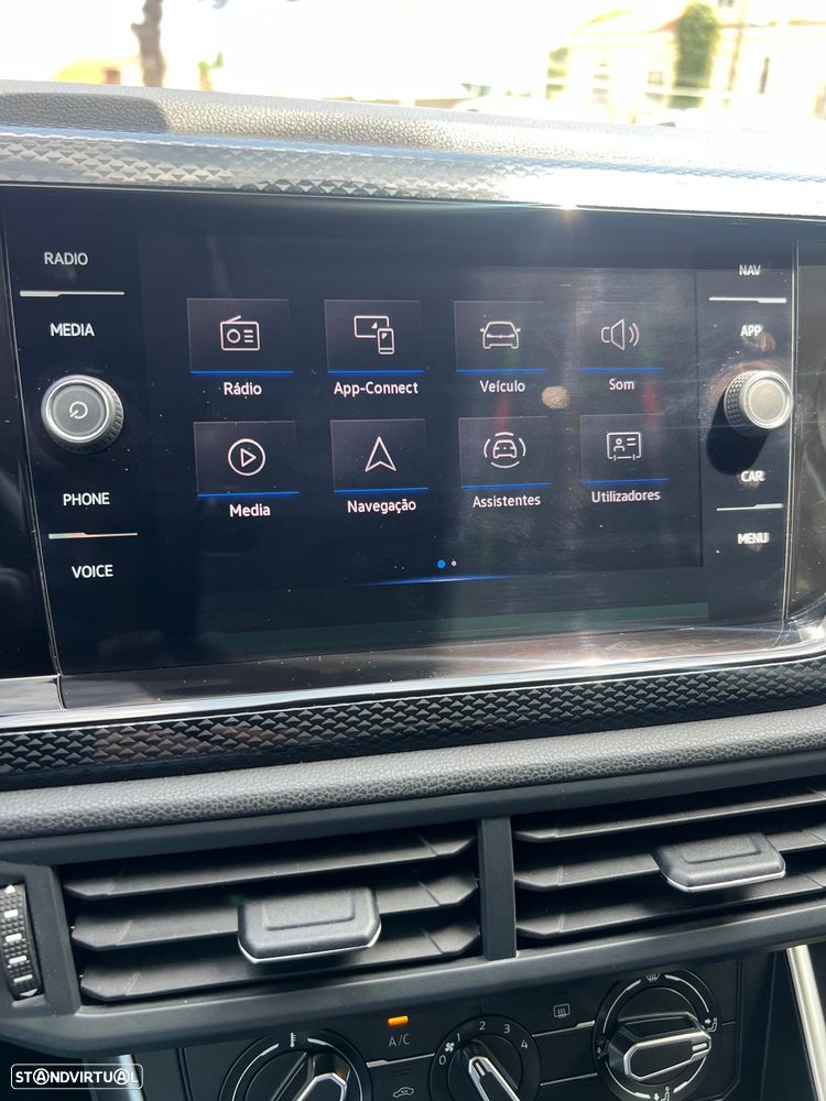 VW Polo 1.0 TSI Urban DSG - 21