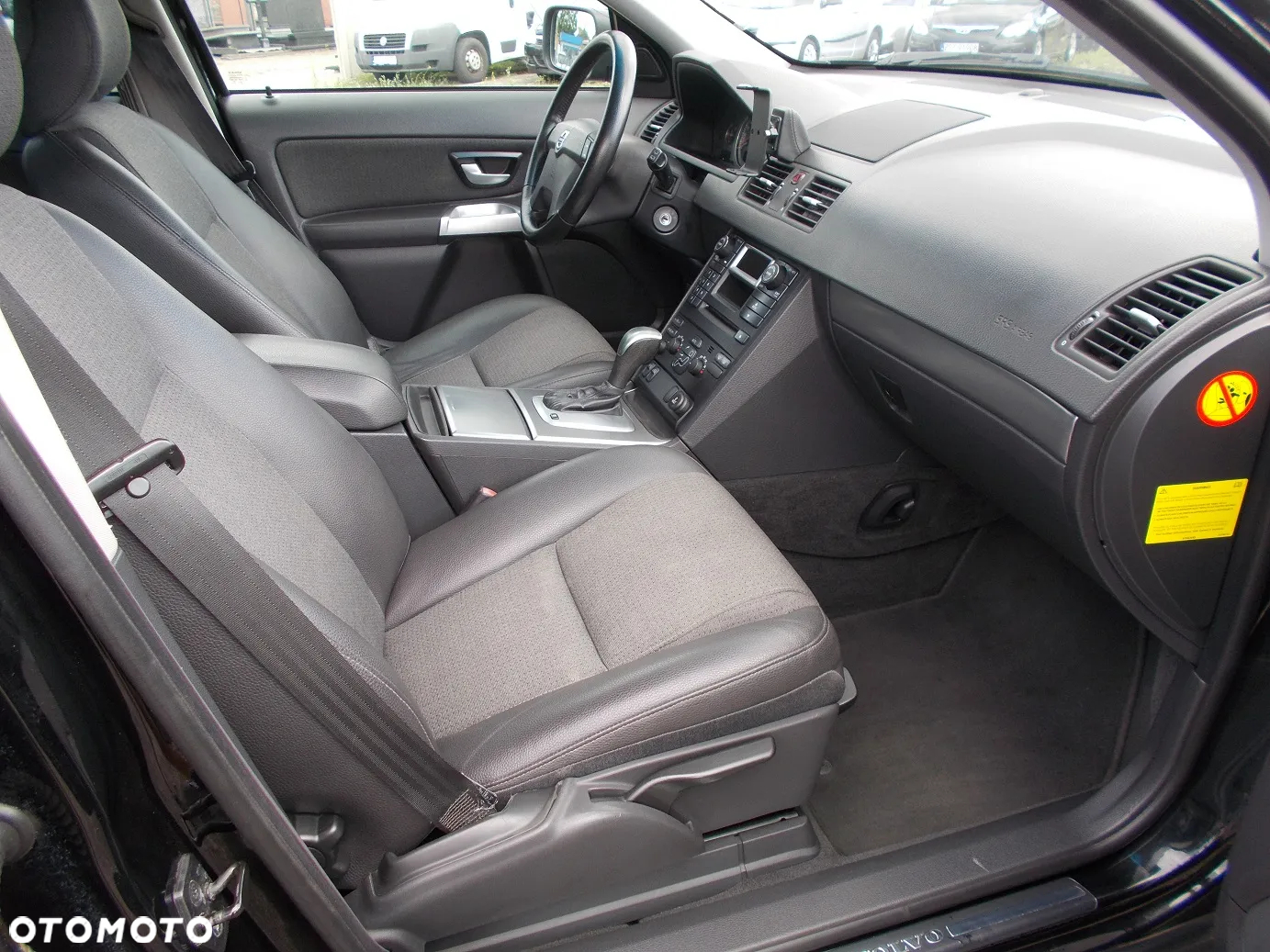 Volvo XC 90 2.4 D5 Executive - 11