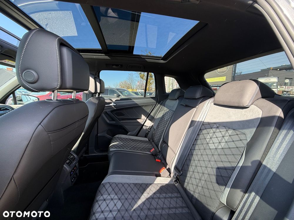 Volkswagen Tiguan 2.0 TDI SCR 4MotION DSG R-Line - 21
