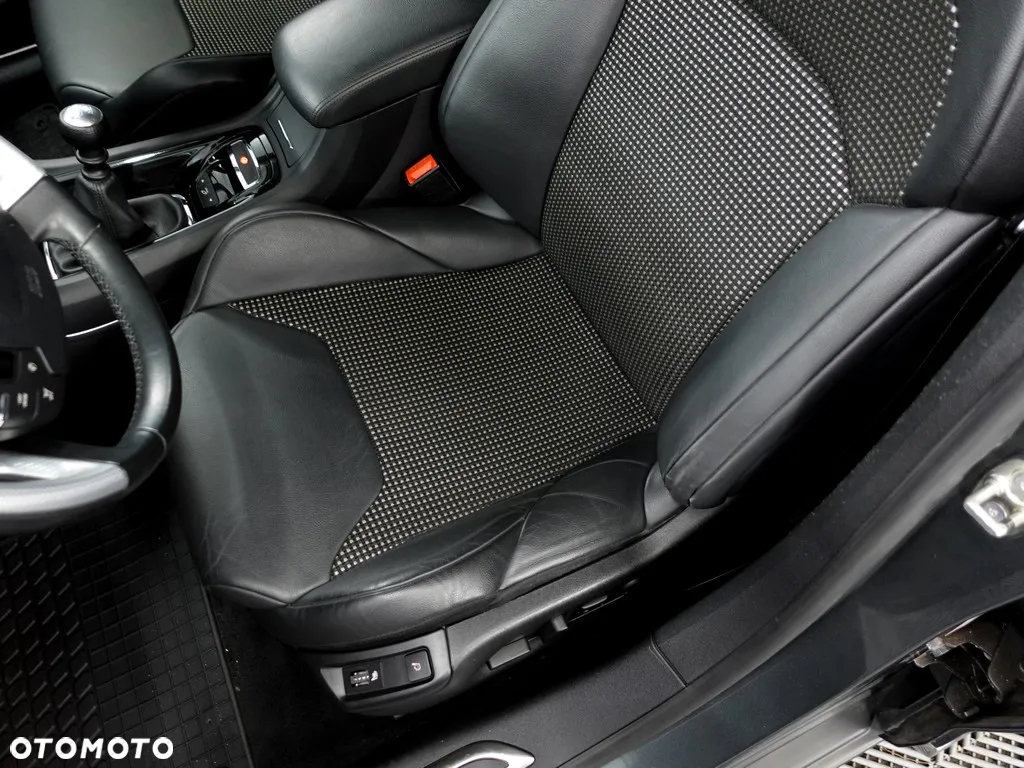 Citroën C5 2.0 HDi Exclusive - 13