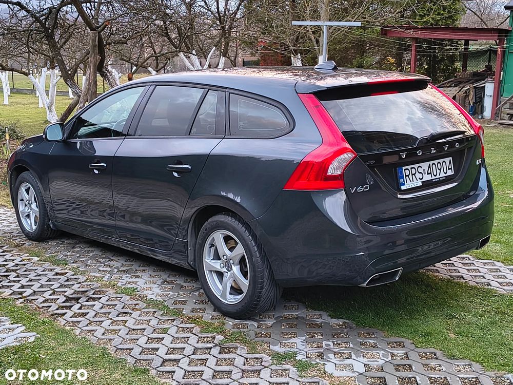 Volvo V60 D3 Geartronic Kinetic - 7
