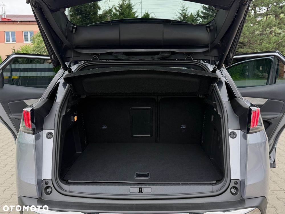 Peugeot 3008 225 e-EAT8 GT - 37
