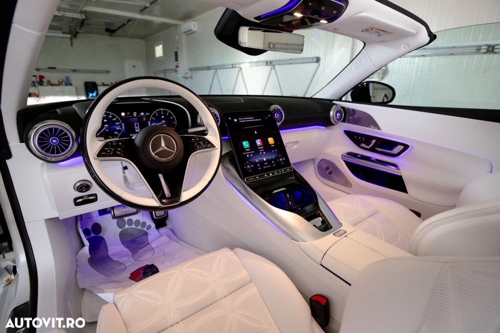 Mercedes-Benz SL 680 Maybach Monogram Series - 40