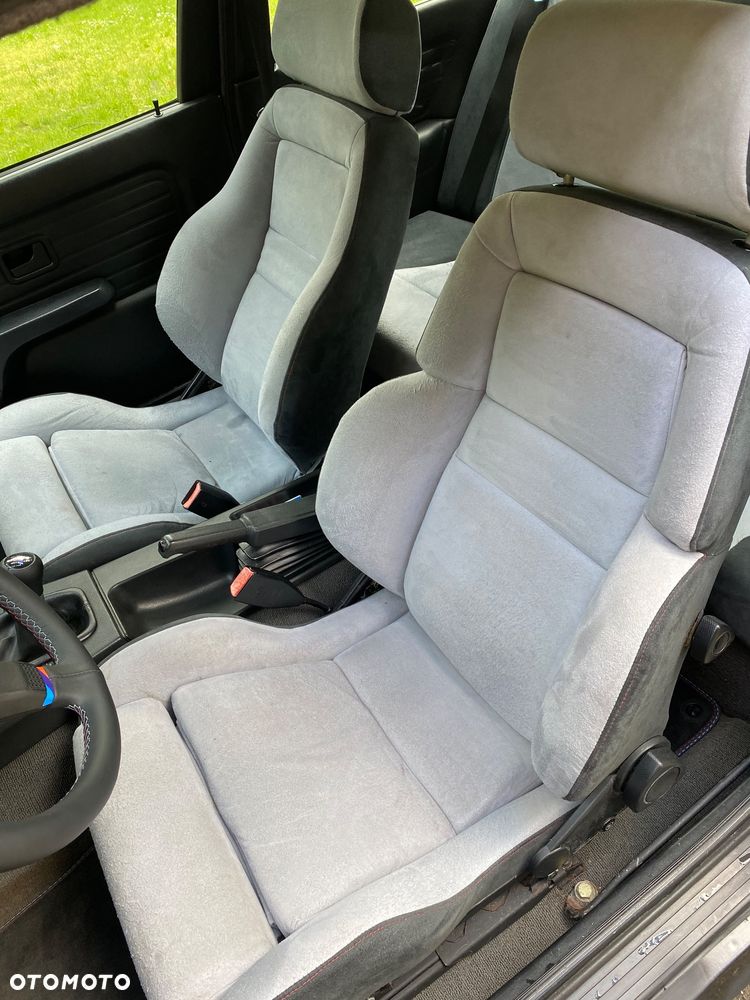 BMW Seria 3 - 25