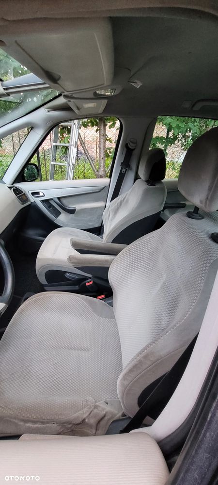 Citroën C4 Picasso 2.0 HDi Exclusive MCP - 13