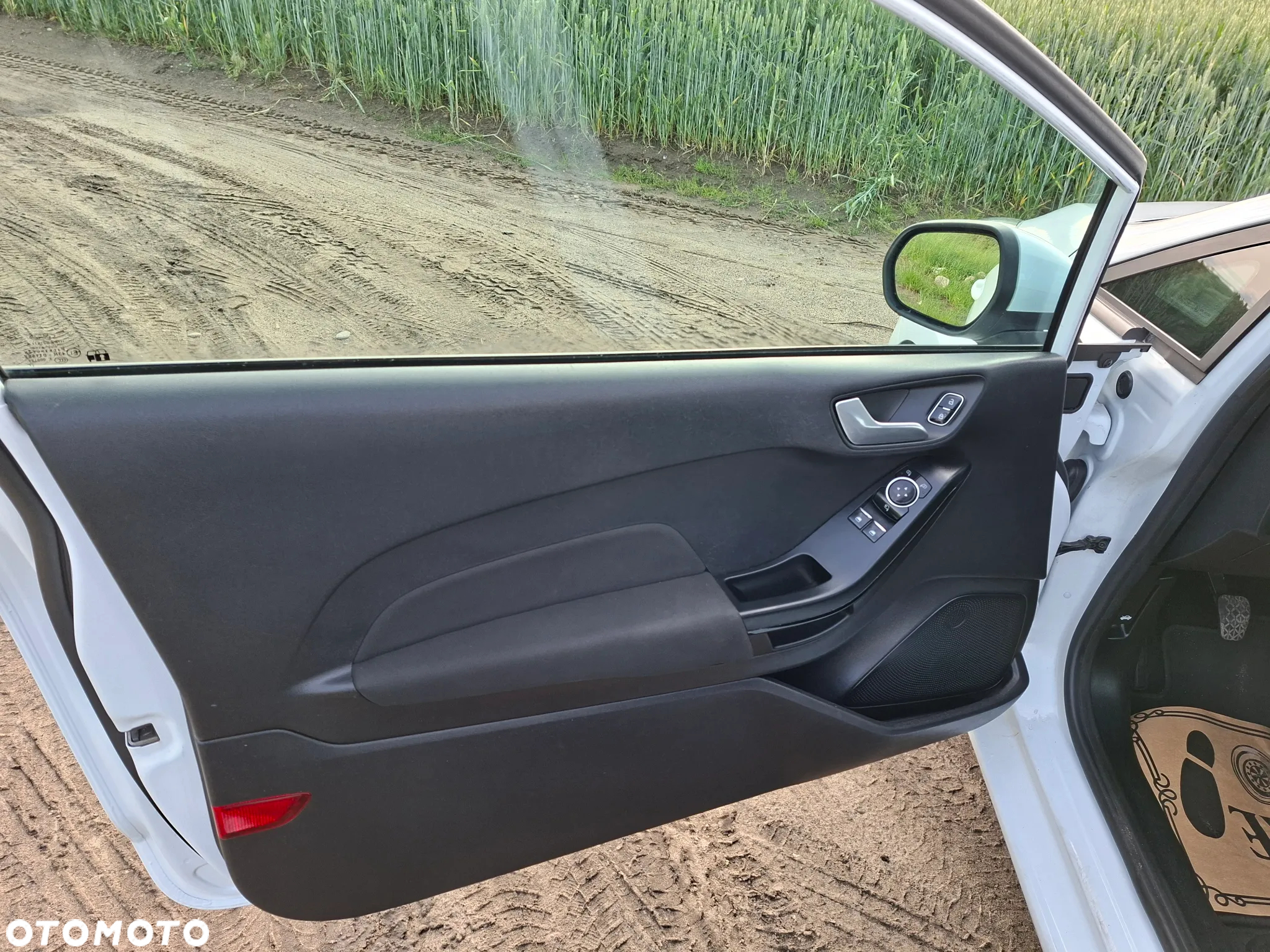 Ford Fiesta 1.1 Trend - 9