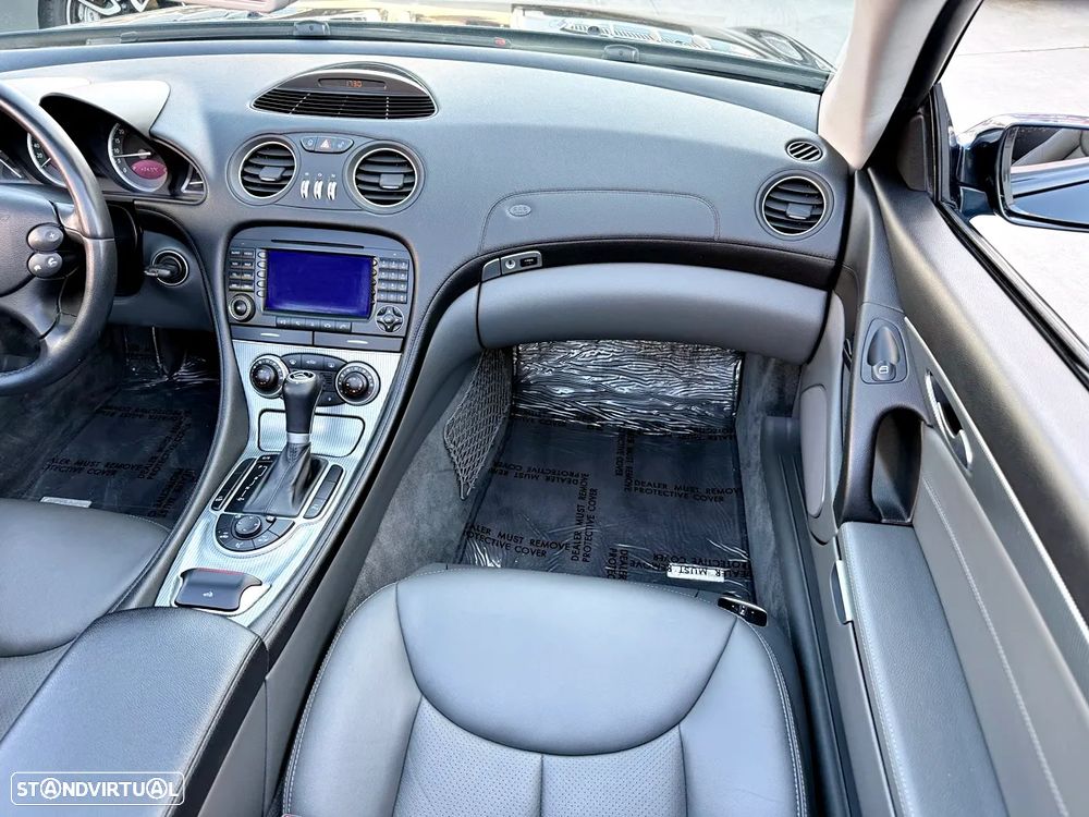 Mercedes-Benz SL 350 - 13
