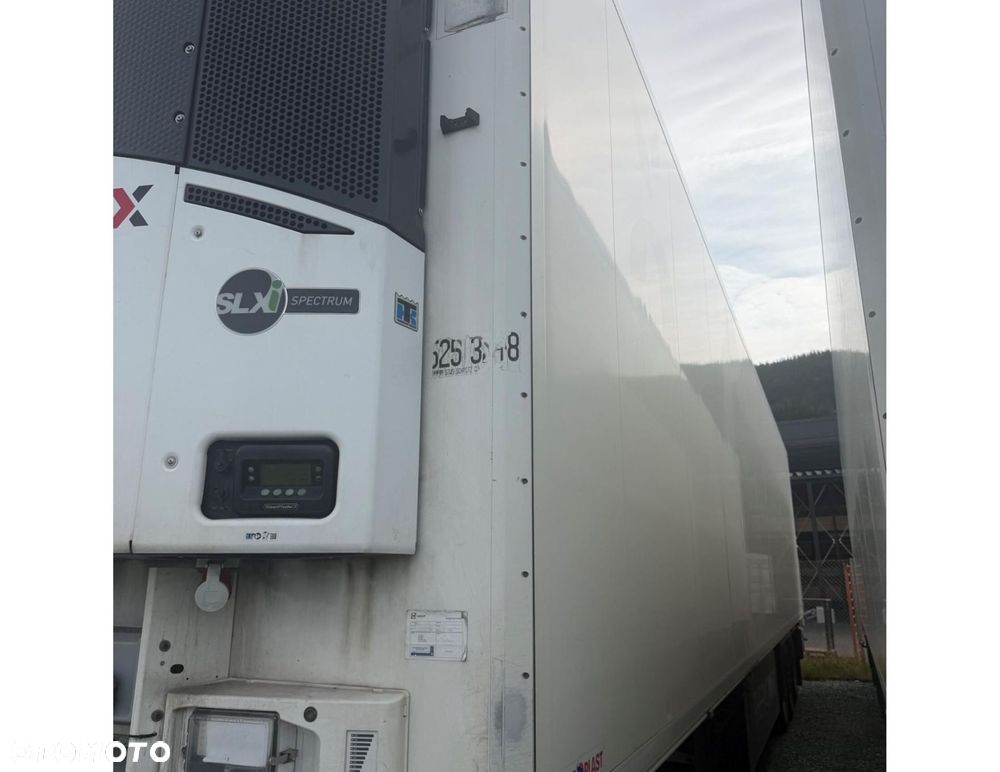 Schmitz Cargobull SKO Double Deck FP 45 ThermoKing SLXi 300 Lifting Axle MultiTemp - 3