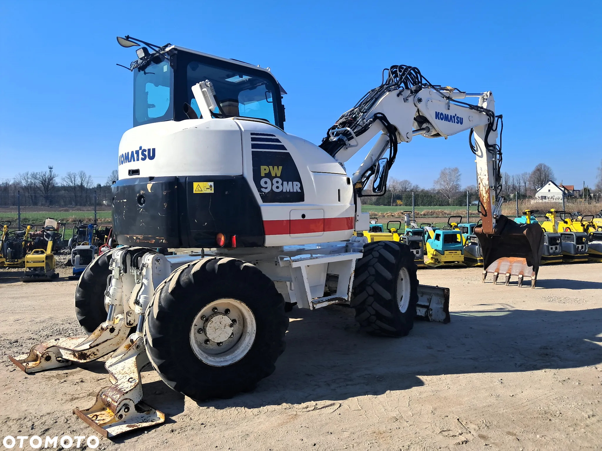 Komatsu PW 98MR-8 - 6
