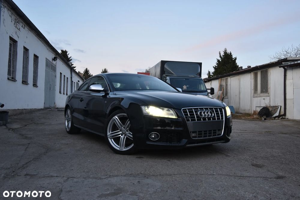 Audi Coupe - 1