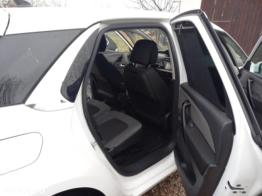 Citroën C4 SpaceTourer PureTech 130 Stop&Start FEEL - 23
