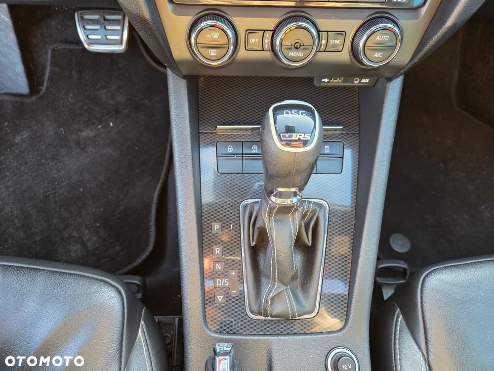 Skoda Octavia 2.0 TDI 4x4 DSG RS - 20