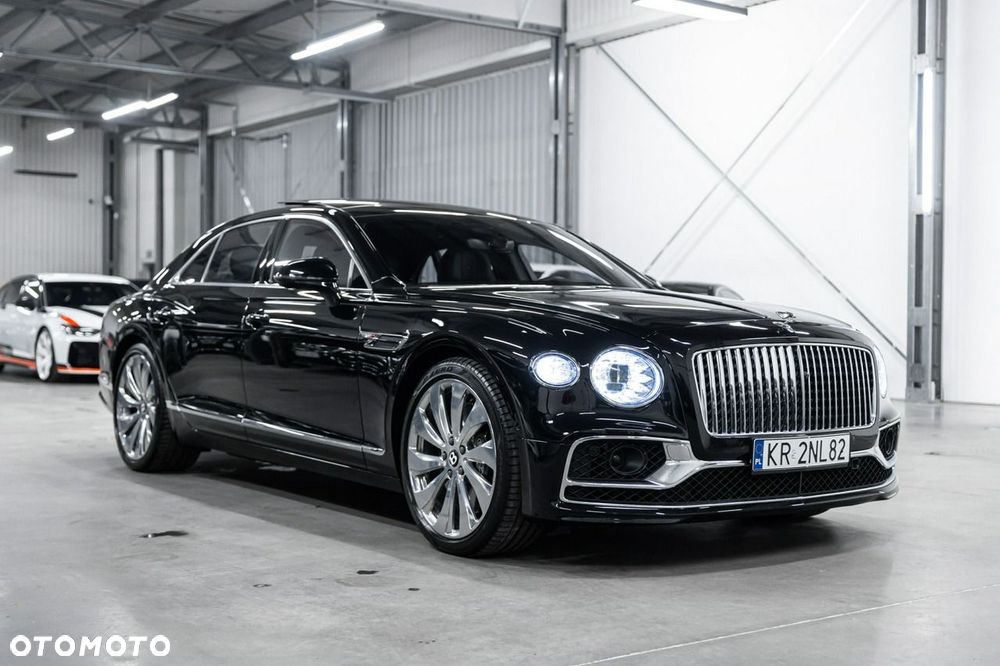 Bentley Flying Spur W12 - 3