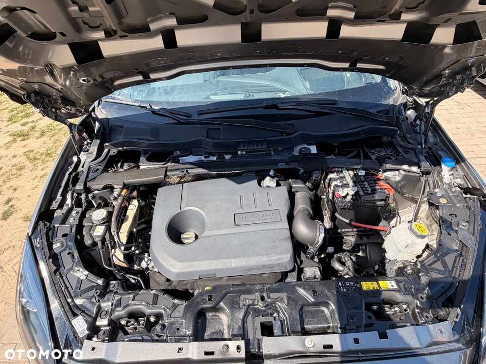 Jaguar E-Pace 1.5 P300e PHEV AWD R-Dynamic SE - 20