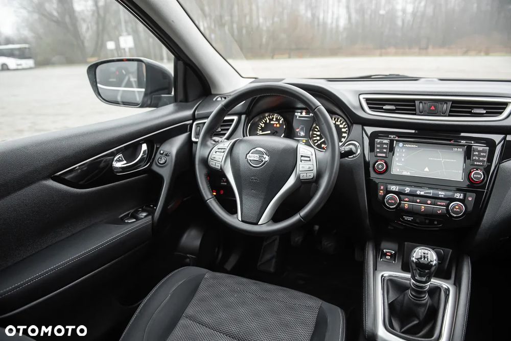 Nissan Qashqai 1.6 DIG-T Tekna+ - 21