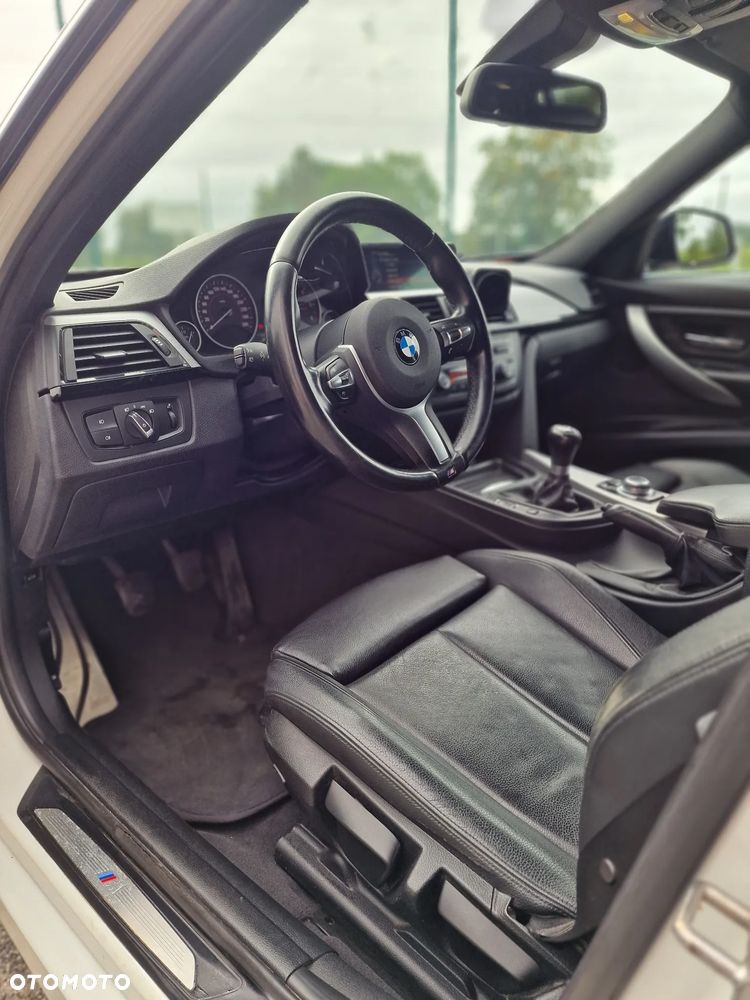 BMW Seria 3 320d - 12