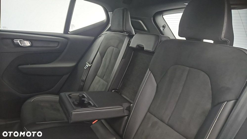 Volvo XC 40 - 16