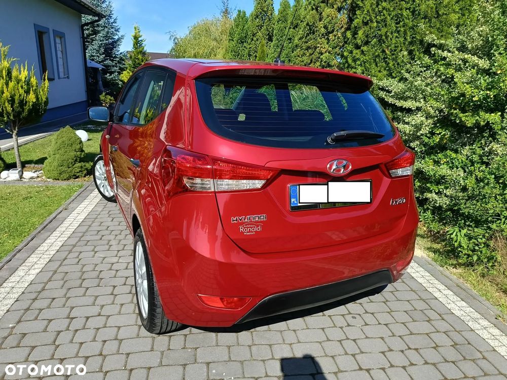 Hyundai ix20 1.4 Comfort - 16