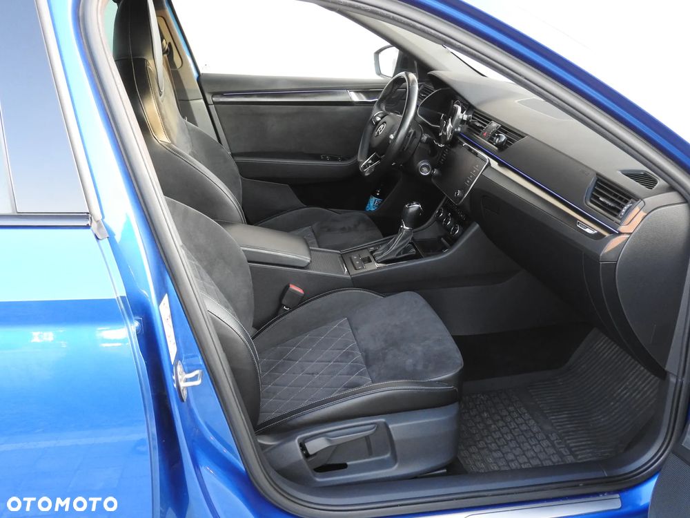 Skoda Superb 2.0 TSI Sportline DSG - 13