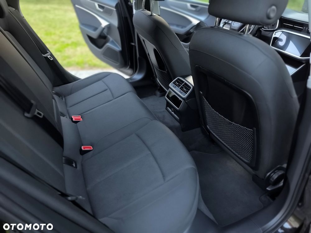 Audi A6 Avant 40 TDI quattro S tronic sport - 32