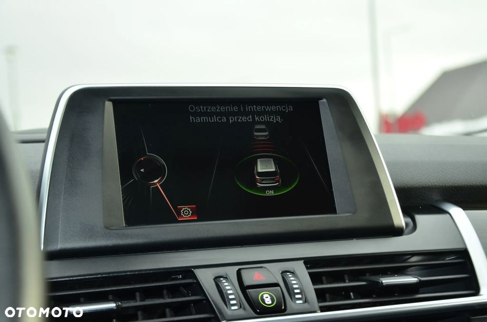 BMW Seria 2 216d GT Luxury Line - 34