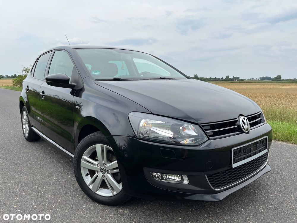 Volkswagen Polo 1.2 MATCH - 1