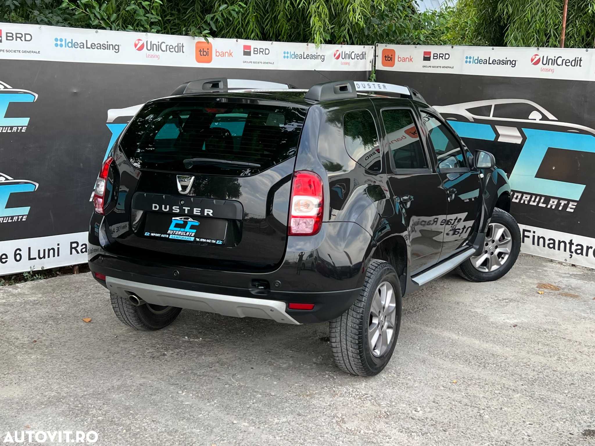 Dacia Duster 1.5 dCi 4x2 Laureate - 4