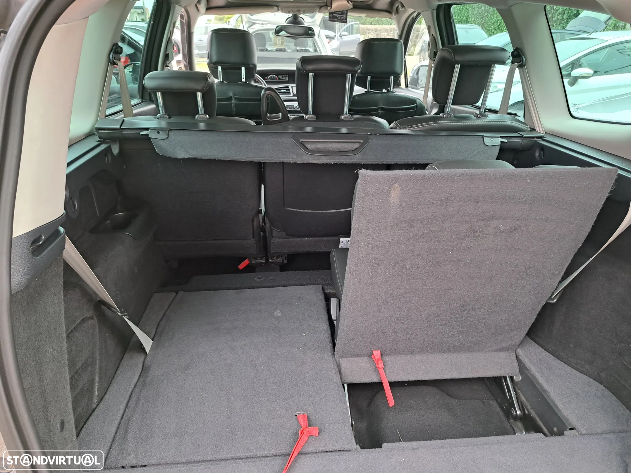 Renault Grand Scénic 1.5 dCi Bose Edition SS - 9