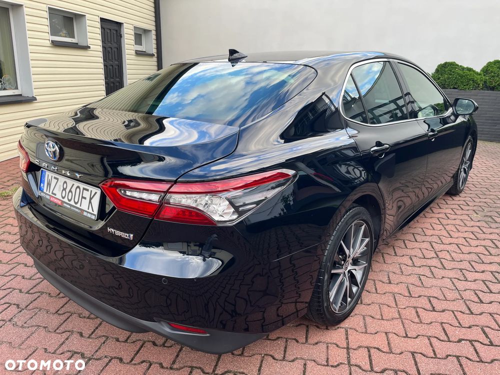 Toyota Camry 2.5 Hybrid Executive CVT - 8