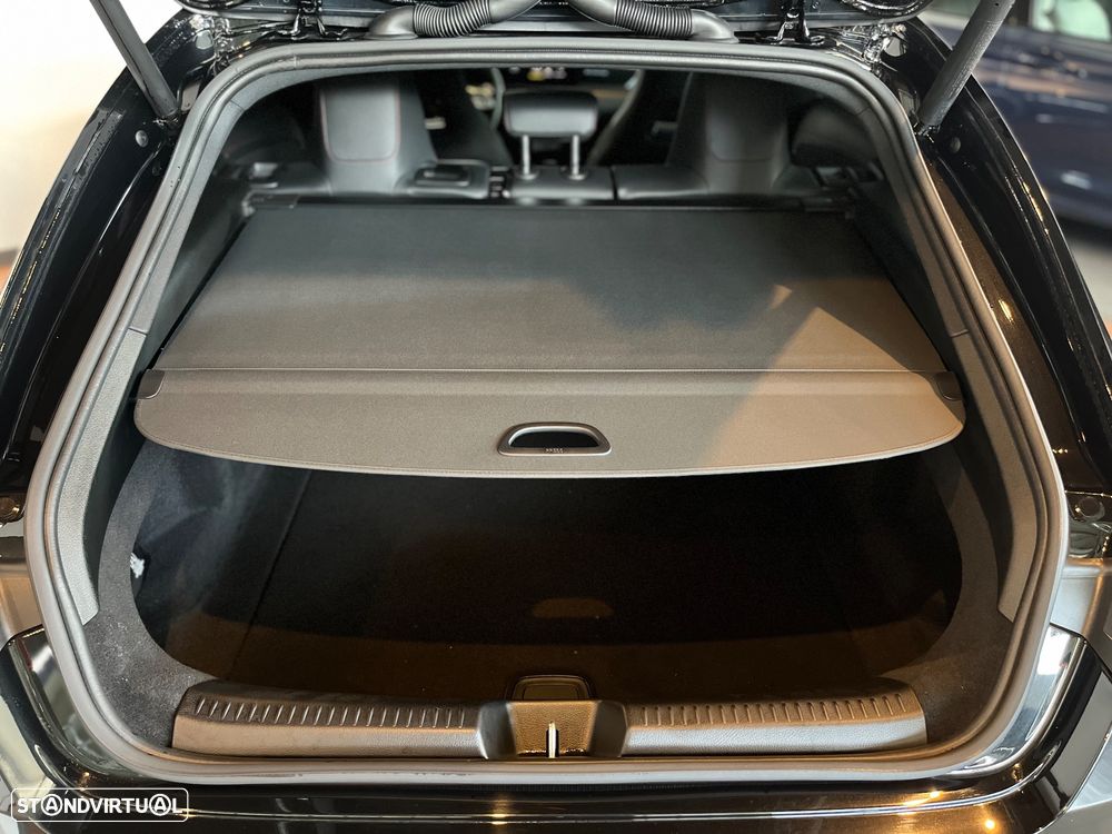 Mercedes-Benz CLA 45 AMG S Shooting Brake 4Matic+ - 37