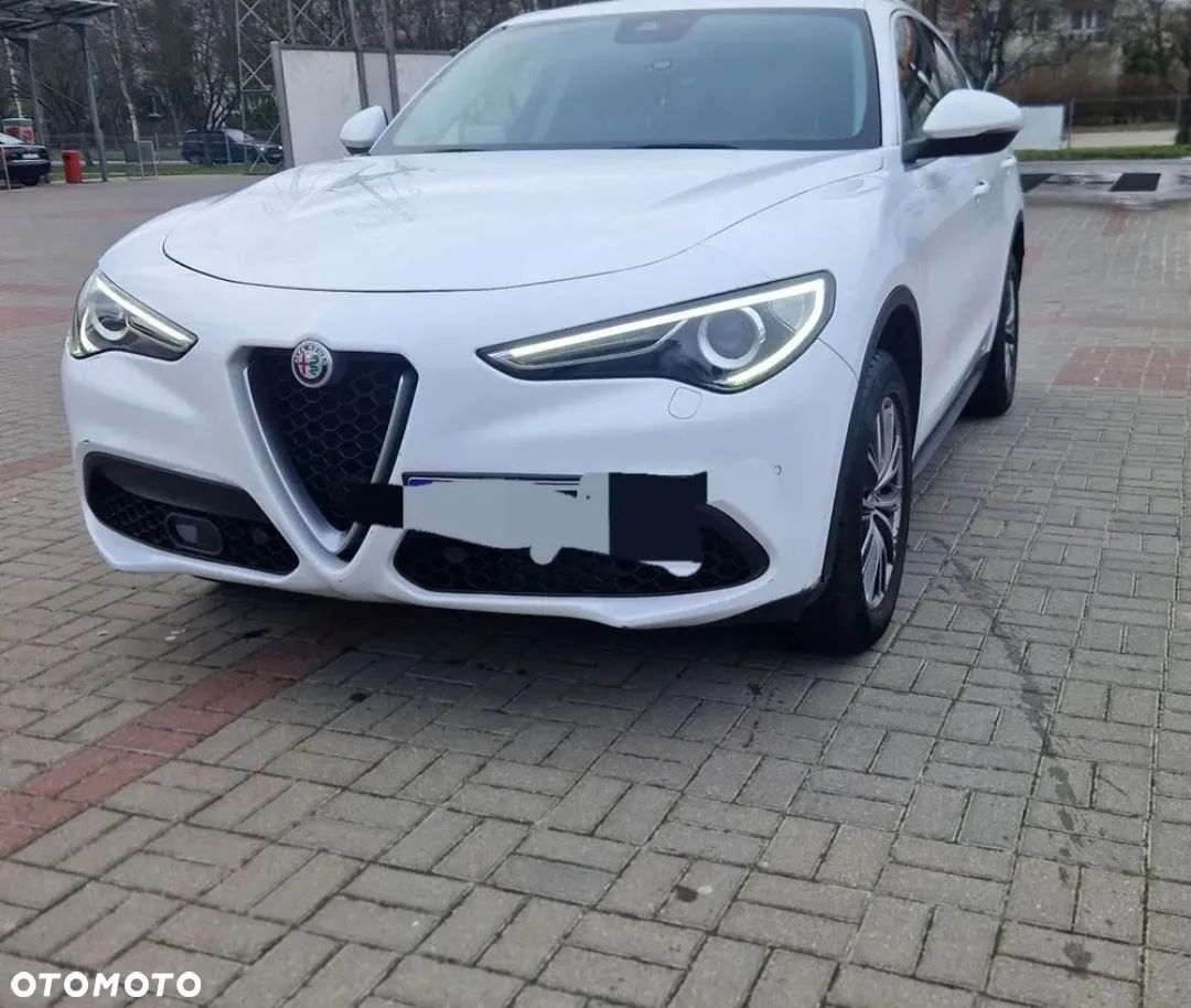 Alfa Romeo Stelvio 2.0 Turbo 16V AT8-Q4 Sprint - 1
