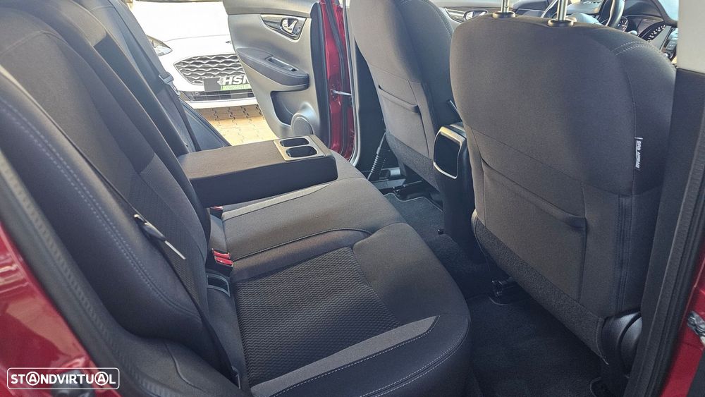 Nissan Qashqai 1.5 dCi N-Style DCT - 11