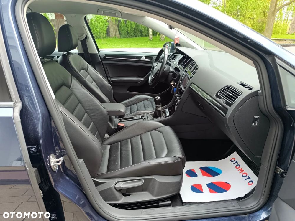 Volkswagen Golf 1.6 TDI BlueMotion Comfortline - 33