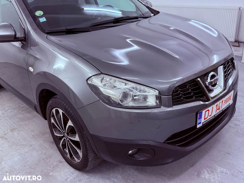 Nissan Qashqai 2.0 DCI 4 x 4 DPF tekna - 34